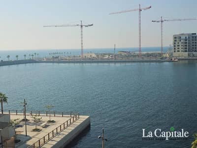 1 Bedroom Flat for Sale in Jumeirah, Dubai - Breathtaking Sunset and Sea View | Luxury Finish