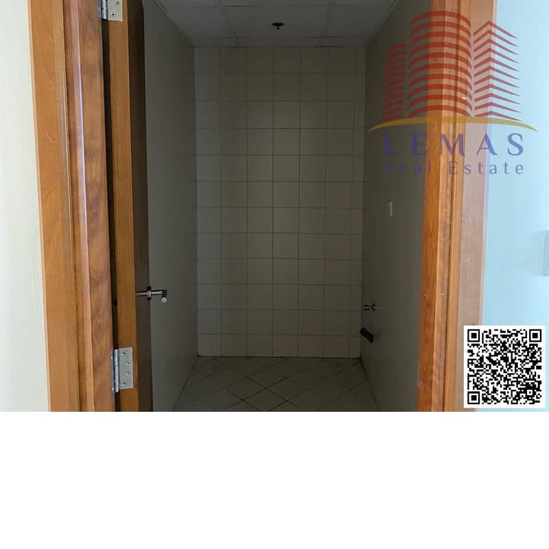 6 5c1879a2-2e25-4868-9db6-2cc9cfbc206b. jpg