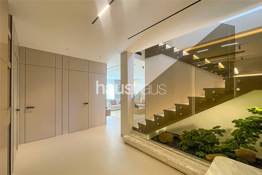 Exclusive | Fully Furnished | VOT | Must See