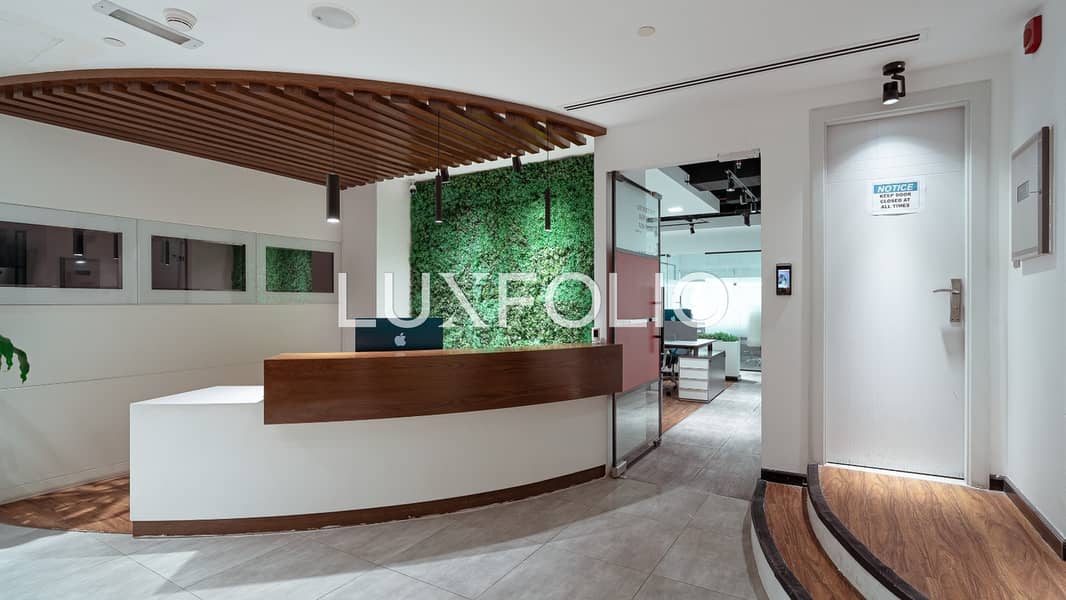 位于商业湾，鸢尾海湾大厦 的写字楼 540000 AED - 10192338
