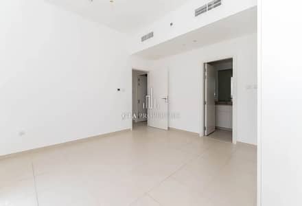 2 Bedroom Apartment for Sale in Town Square, Dubai - Investor Deal | Pool View | High Floor