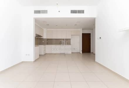 2 Bedroom Apartment for Sale in Town Square, Dubai - Investor Deal | Pool View | High Floor