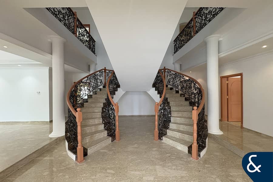 Вилла в Аль Барша, 8 спален, 600000 AED - 12942036
