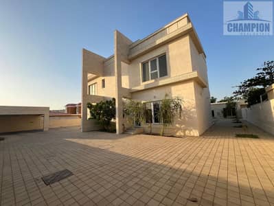 5 Cпальни Вилла в аренду в Аль Мизхар, Дубай - IMG-20251001-WA0022. jpg