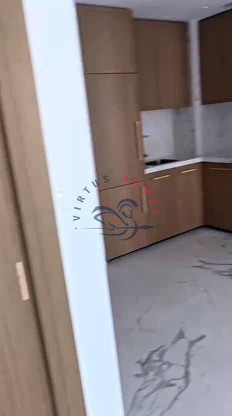 22 frame_025. jpg