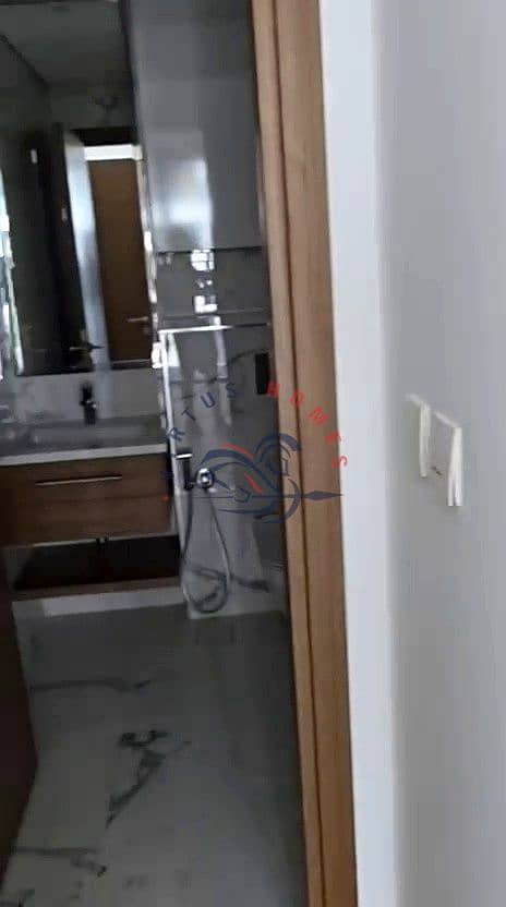 26 frame_029. jpg