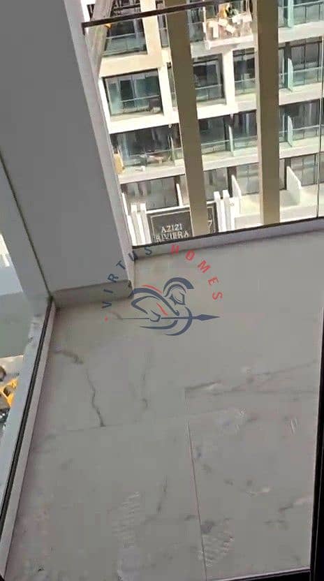 30 frame_034. jpg