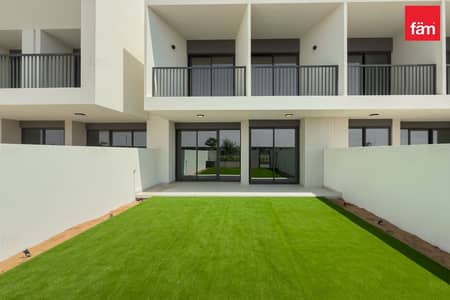 3 Bedroom Townhouse for Rent in Town Square, Dubai - Huge Garden | Single Row | Landscaped | New