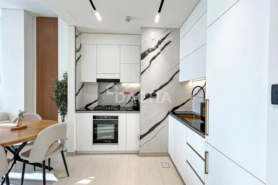 Luxury Building | Canal View | Fully Furnished