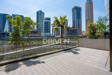 3 Bedroom Apartment for Sale in Business Bay, Dubai - Loft Duplex Type plus Maids Room | Canal View