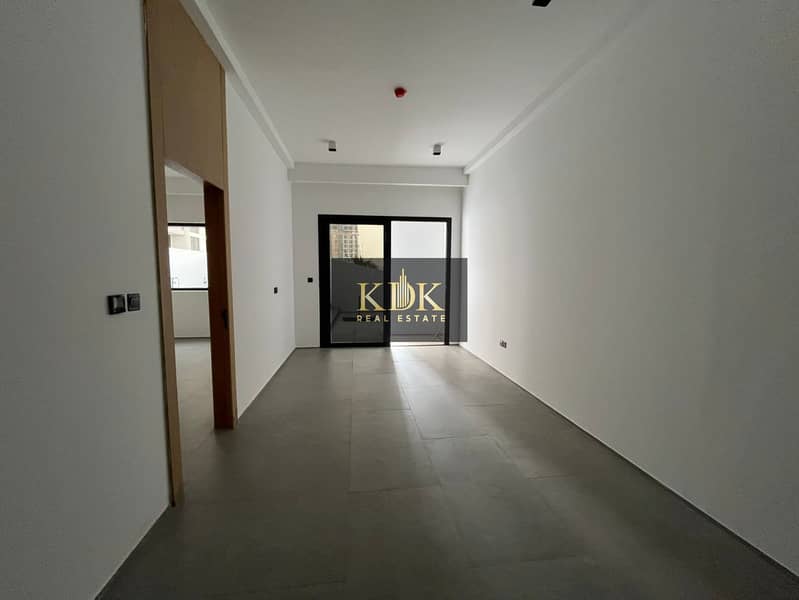 2 WhatsApp Image 2025-10-01 at 13.11. 30_adf1a5ef. jpg