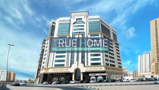 阿尔马贾兹， 夏尔迦 写字楼待售 - al-ghanem-building-1. jpg
