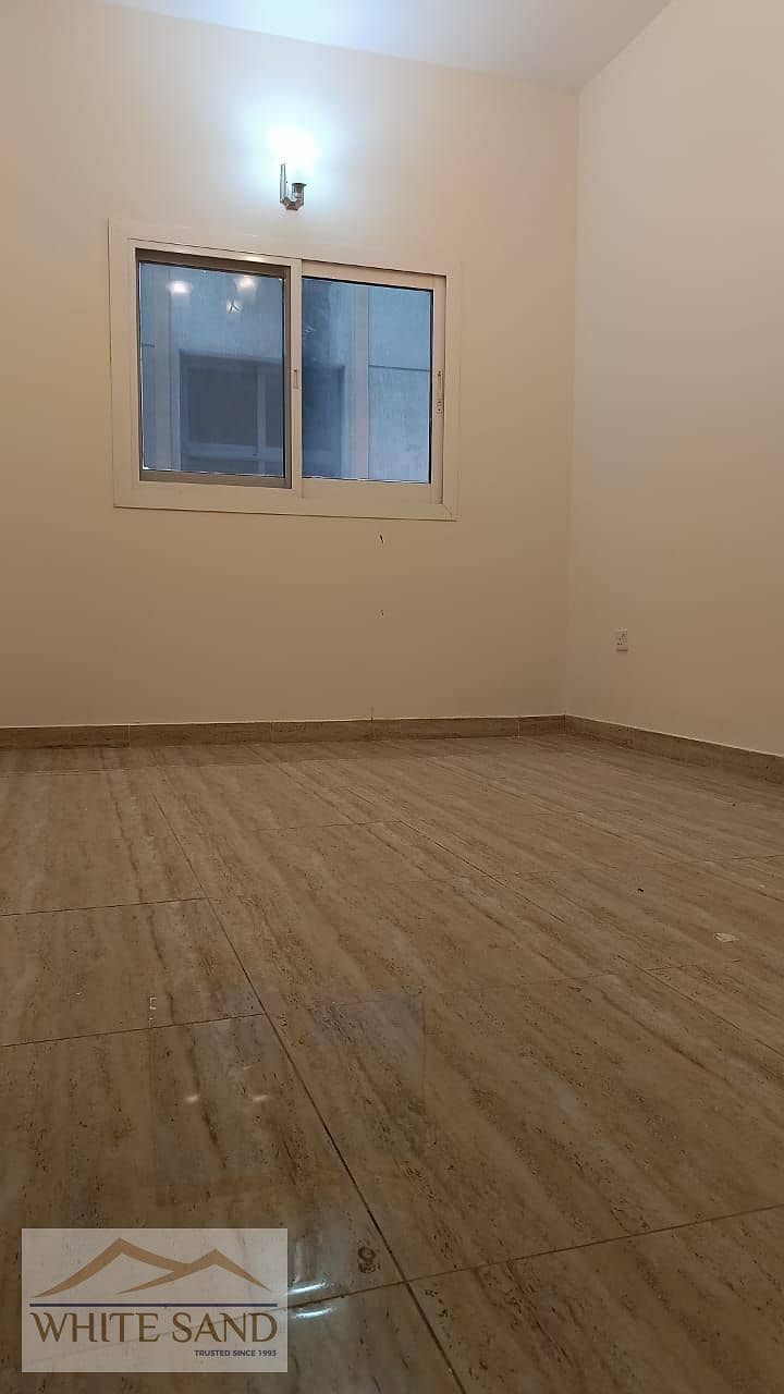 5 BM 204 HALL 1. jpeg