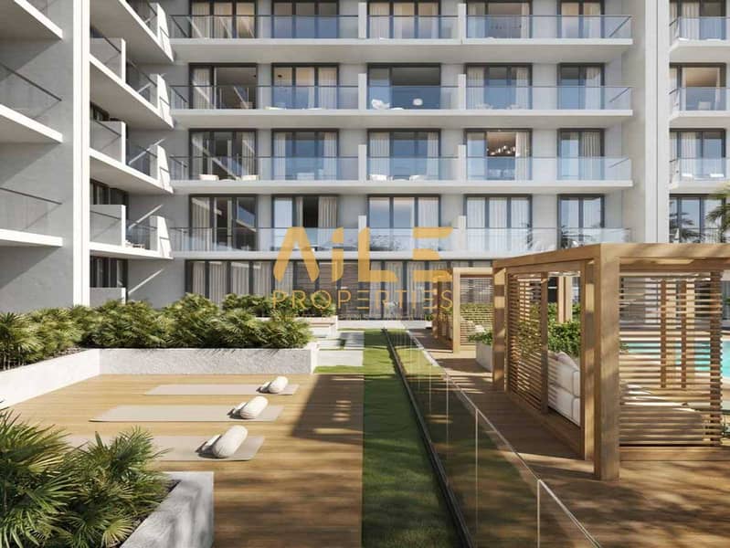 位于朱美拉环形村(JVC)，JVC第13区，Binghatti Amberhall 2 卧室的公寓 1639999 AED - 12944334