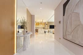 Luxury Living | Fully Furnished | Upgraded