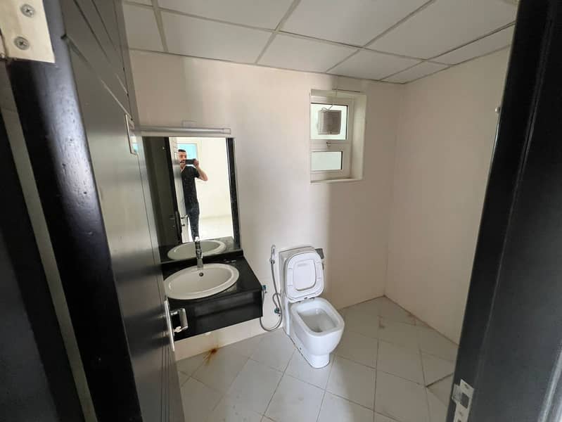 6 IMG-20250929-WA0036. jpg