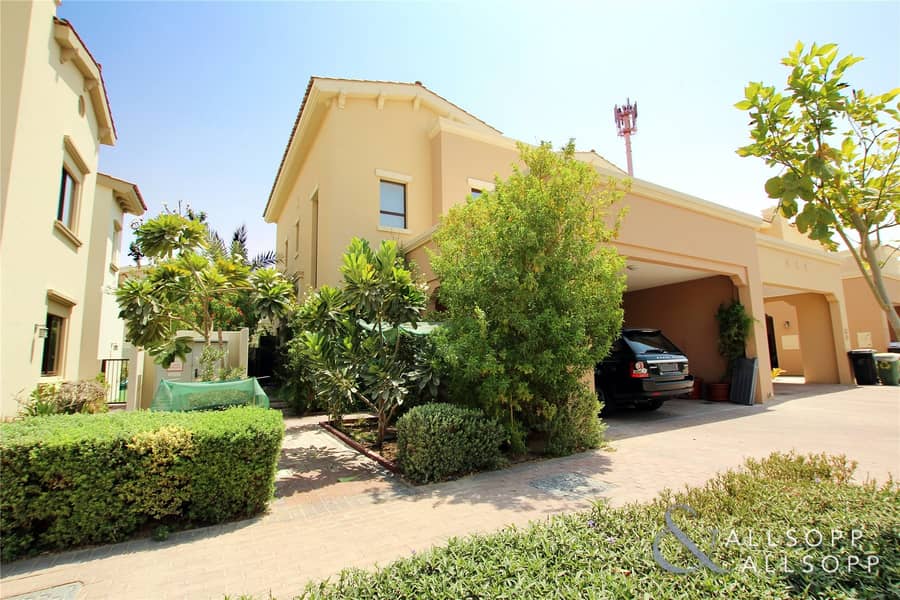 Upgraded | Well Landscaped | 3 Bed | Maids