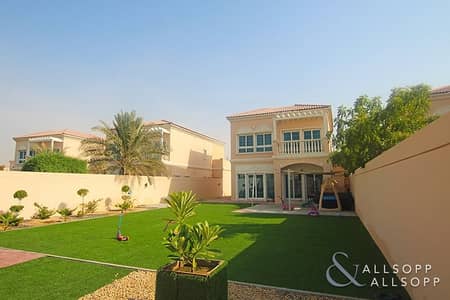 فیلا 2 غرفة نوم للبيع في قرية جميرا الدائرية، دبي - Corner Unit | Large Plot | Great Location فیلا 2 غرفة نوم للبيع في قرية جميرا الدائرية، دبي - Corner Unit | Large Plot | Great Location