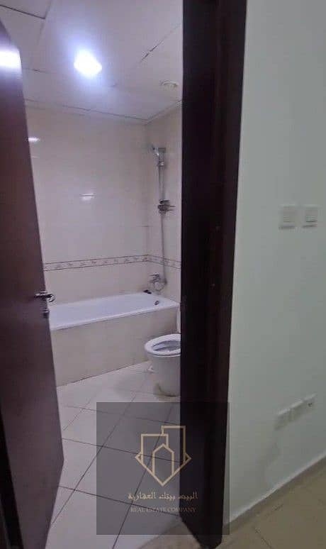 8 SharedScreenshotمببي. jpg