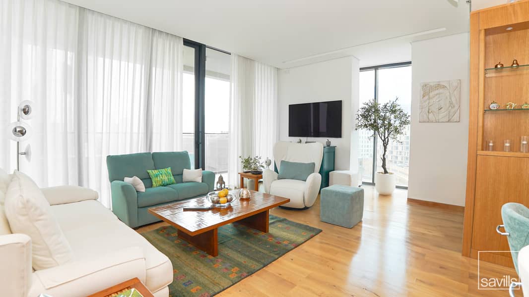 2+1 bedroom upgraded | Spacious Unit | Great View