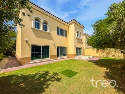 4 Bedroom Villa for Rent in Jumeirah Park, Dubai - Immaculate Condition | 4 Bed Small | Landscaped