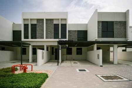 4 Bedroom Townhouse for Rent in DAMAC Hills 2 (Akoya by DAMAC), Dubai - Hot Deal | Modern Design | Spacious Living Room
