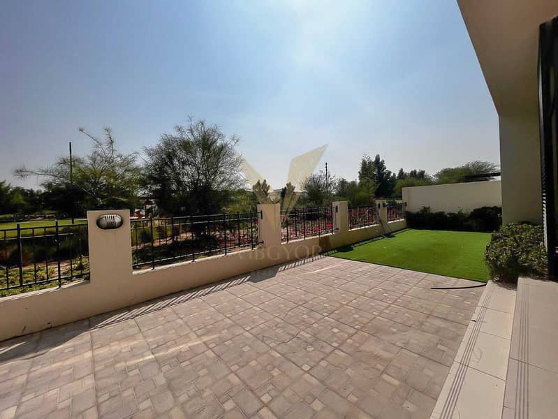 位于达马克山庄，公园别墅，田野别墅区 6 卧室的别墅 300000 AED - 12945927