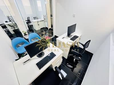 مکتب  للايجار في ديرة، دبي - 73eea22b-849a-4955-9385-026d4a19f993. jpg