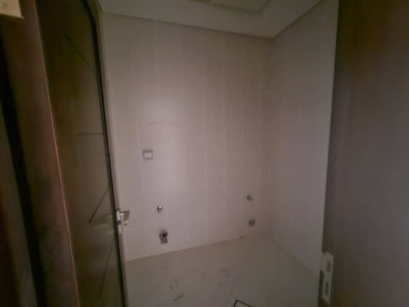 11 IMG-20250929-WA0176. jpg