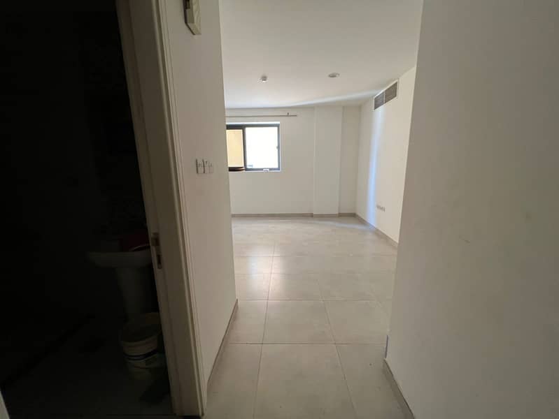 11 IMG-20251001-WA0036. jpg