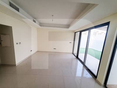 3 Bedroom Townhouse for Sale in DAMAC Hills 2 (Akoya by DAMAC), Dubai - Corner 3BR + Maids | Vastu | L-Shaped Garden