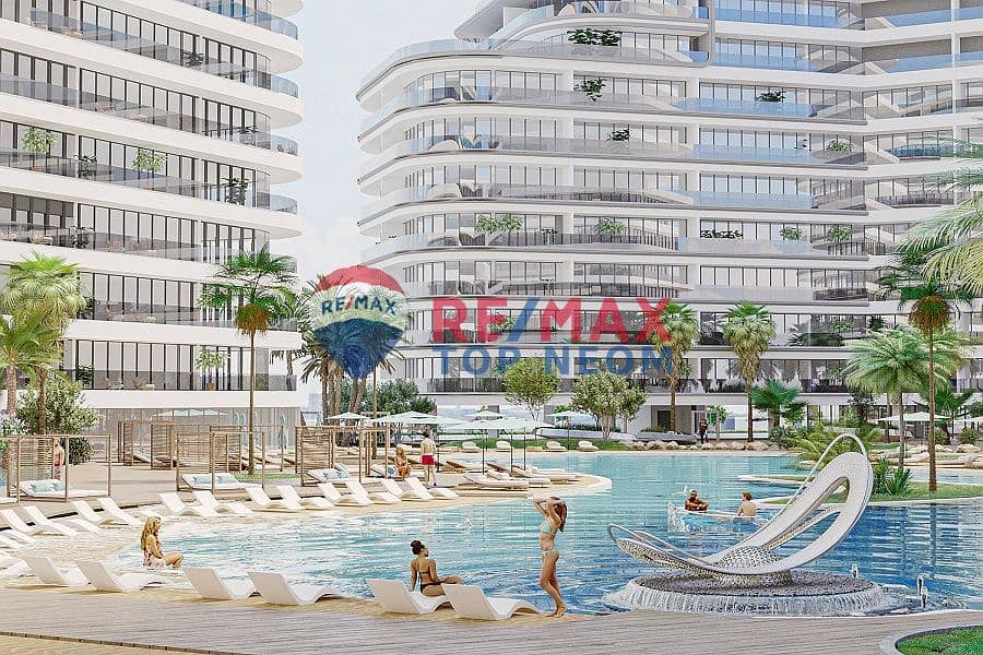 4 Swimming_pool_view_1-min (1). jpg