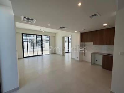 3 Bedroom Villa for Rent in Town Square, Dubai - Single Row | Close to Park | Brand New