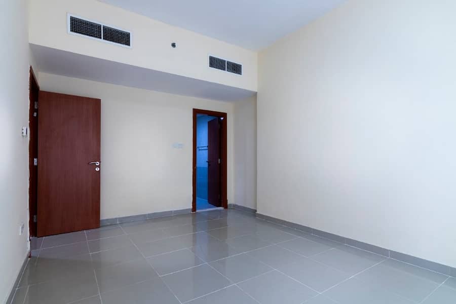 Квартира в Аль Рашидия，Аль Рашидия Тауэрс, 2 cпальни, 340000 AED - 4276635