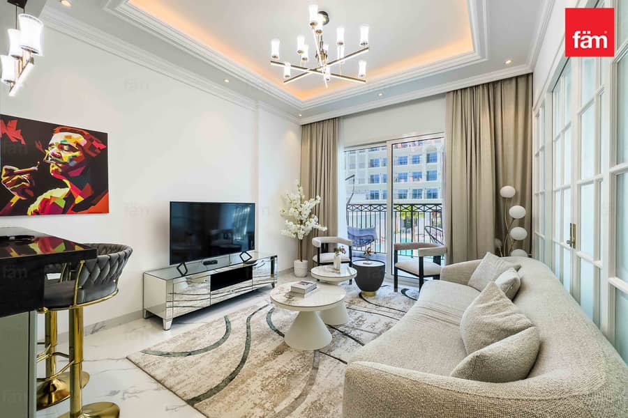 FULLY FURNISHED I BRAND NEW I LUXURY LIVING