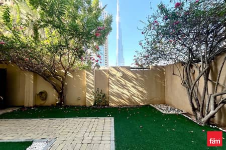 1 Bedroom Flat for Rent in Downtown Dubai, Dubai - Private Garden | Burj Khalifa view | Unfurnished