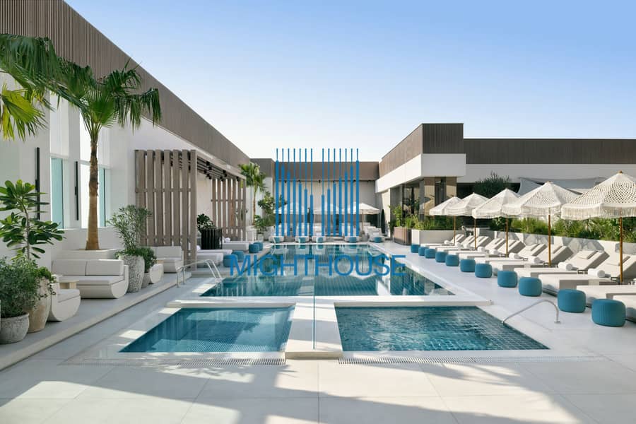 14 DXBGH_Two Birds Pool Day (3). JPG