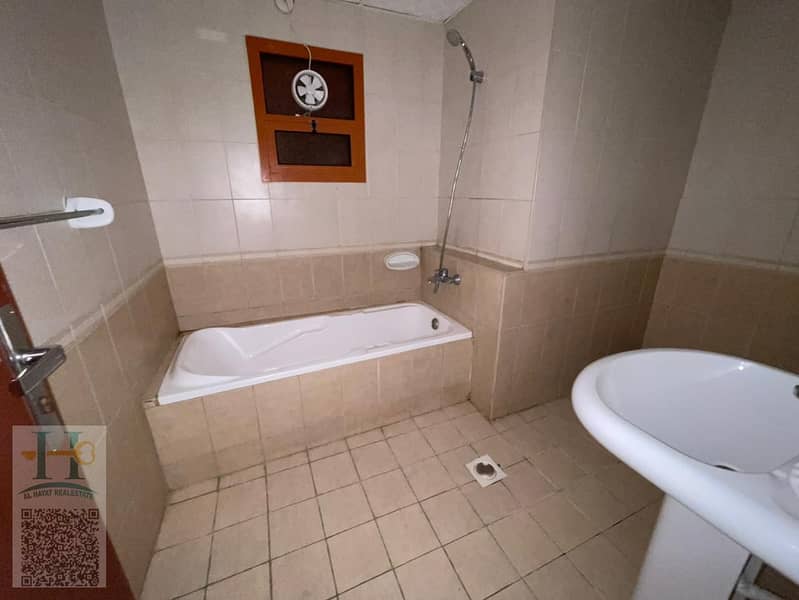 18 9ec9548e-e989-49ca-a8d8-502ce6366287. jpg
