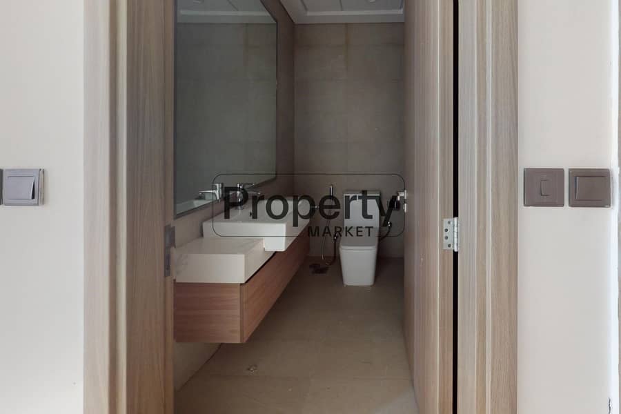 Tenanted | Pool View | Balcony | Prime Location