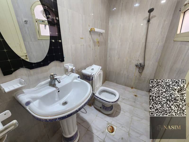 20 1000173044. jpg