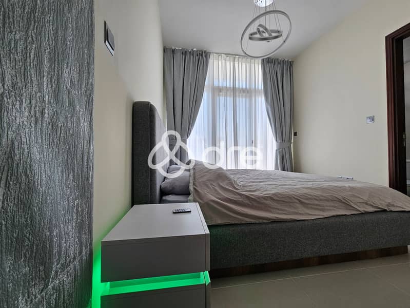 7 Masterbed upstairs. jpg