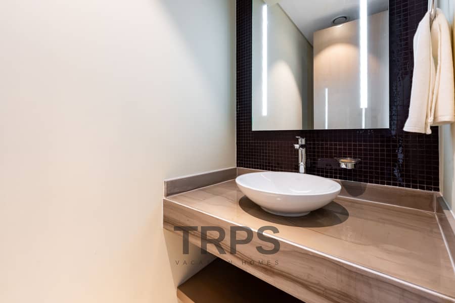 24 Damac Paramount D 3404 1BR-4. jpg