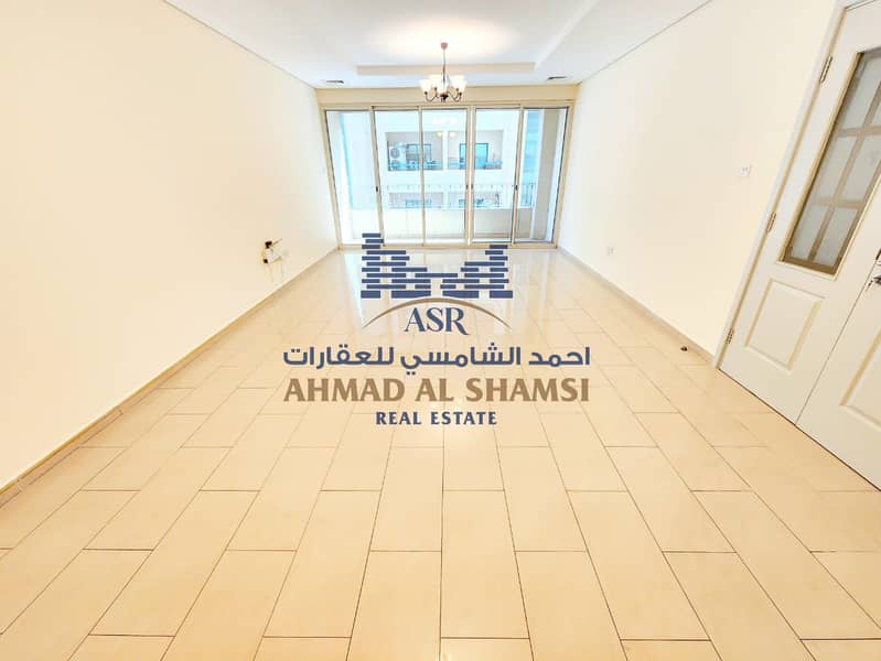 26 7b8672db-2faf-46b4-adab-b67a11259b81. jpg