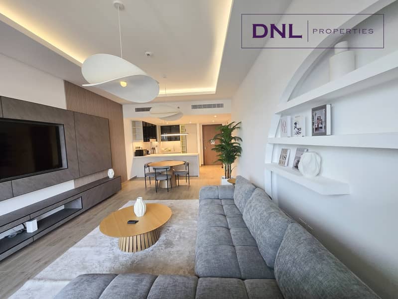 HIGH FLOOR l UPGRADED l FULLY FITTED and FURNISHED