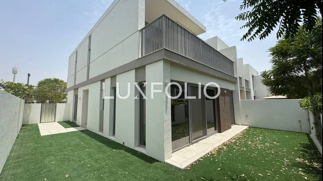 位于蒂拉尔阿尔加夫综合社区，伊兰住宅区 4 卧室的联排别墅 245000 AED - 12951387