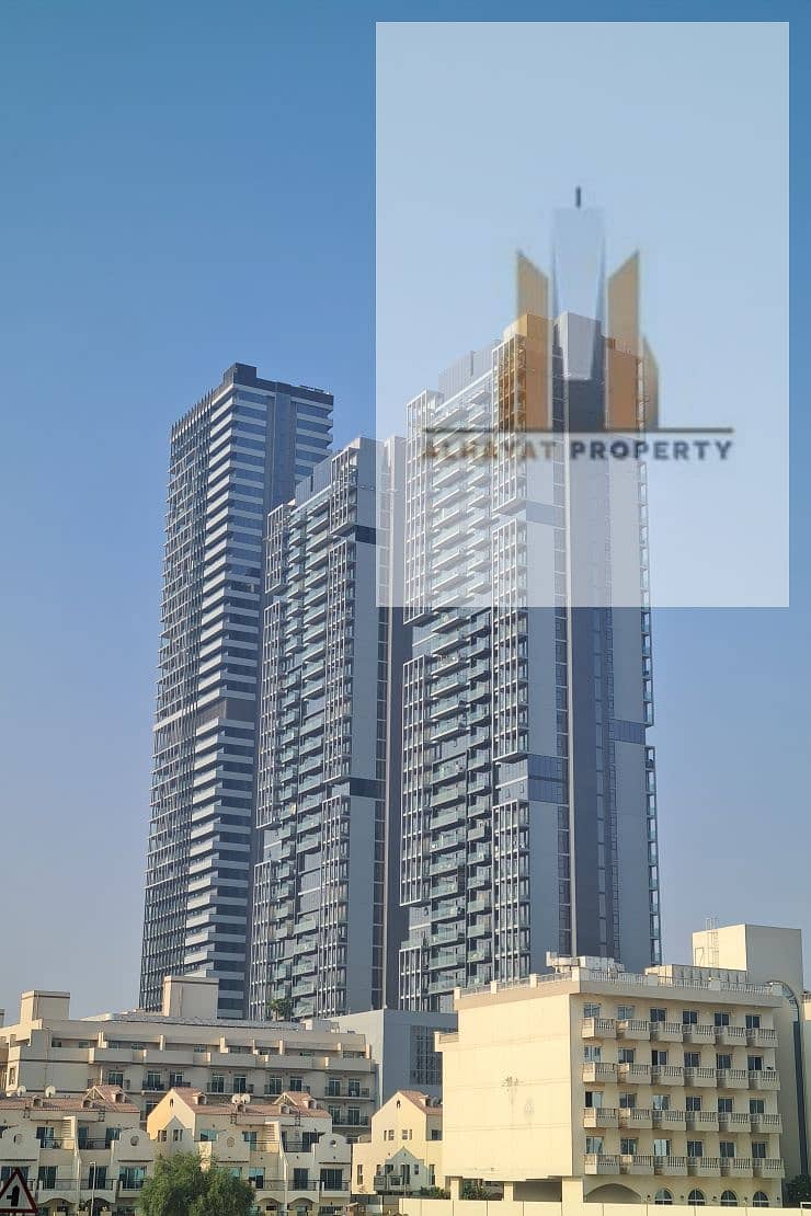 19 bloom-towers_6GvnN_xl. jpg