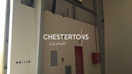 مستودع  للبيع في صناعية الصجعة، الشارقة - مستودع في صناعية الصجعة 10000000 درهم - 12952294