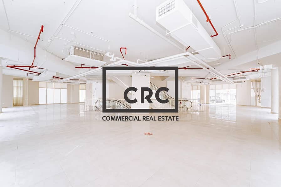 3 Floors Showroom | Discounted Centers | 1400 Sqm