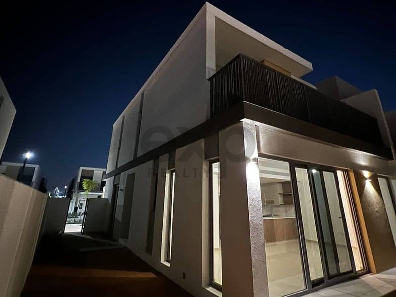 位于蒂拉尔阿尔加夫综合社区，伊兰住宅区 4 卧室的别墅 265000 AED - 12952373