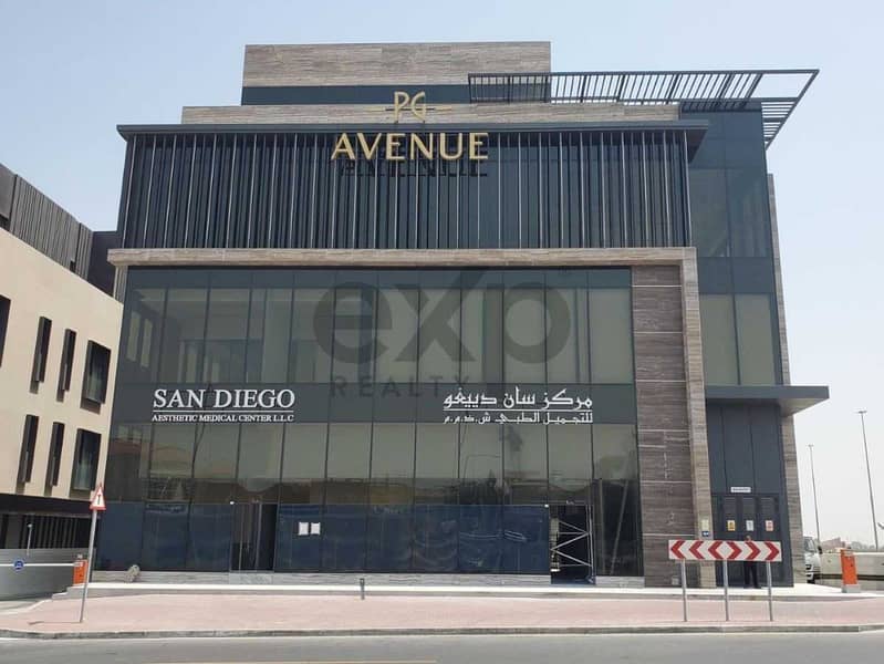 VACANT | FULLY FITTED | SPACIOUS OFFICE | PARKING